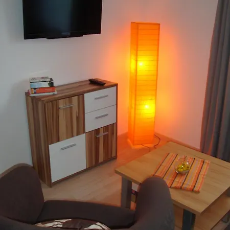 4 Apartment *